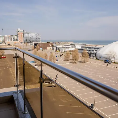 Summerland Sea-view Luxury Daire Mamaia