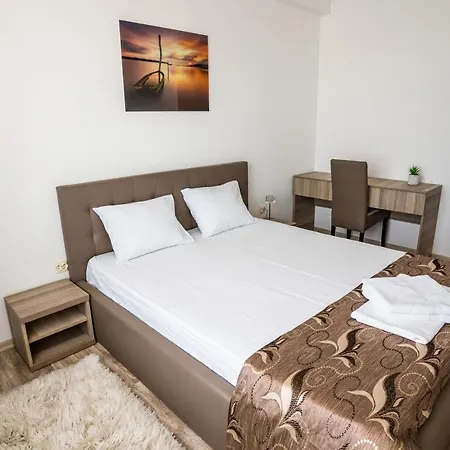 Summerland Sea-view Luxury Daire Mamaia